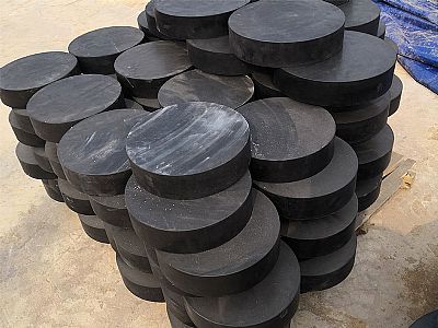 扬州板式橡胶支座由若干层橡胶片与薄钢板经加压硫化